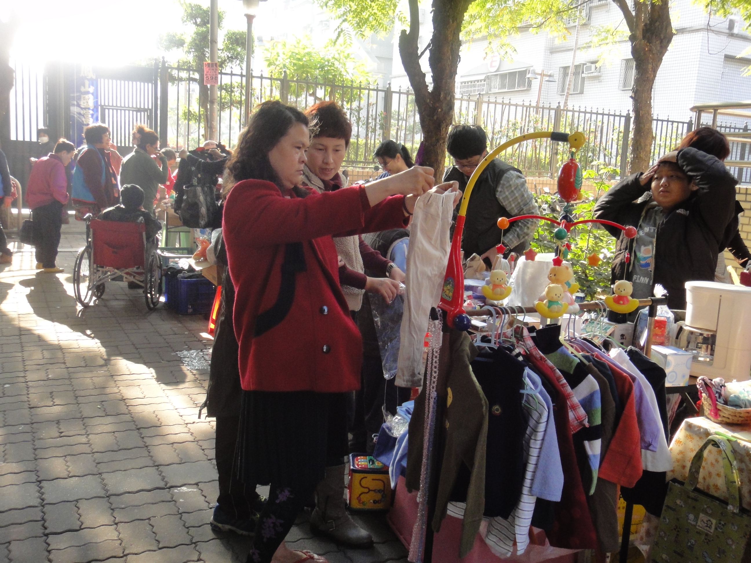 103年度「喜年來、歡喜年」春節更生市集