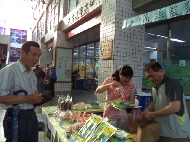 小港社教館更生市集5