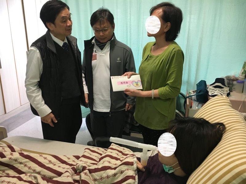 歲末年終關懷犯罪被害家庭   雄檢、犯保高雄分會攜手傳愛